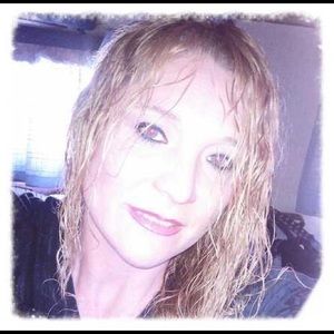 Meet your Posher, Sheri